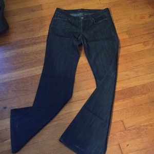 Dark indigo trouser jeans.